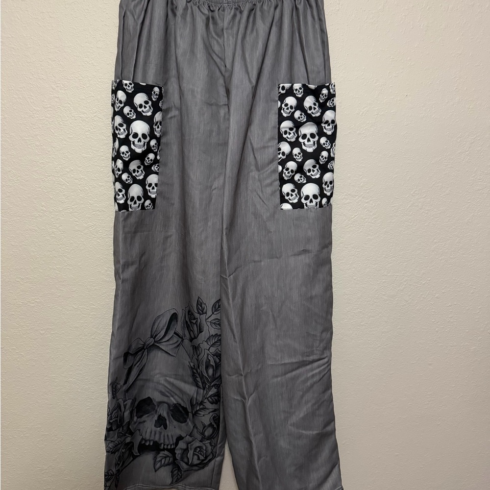 Gray Skull Print Pants With Pockets